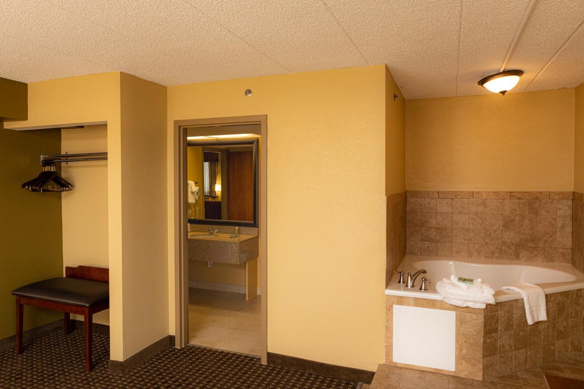 Best Western Executive Inn Kenosha - Pleasant Prairie Exteriör bild
